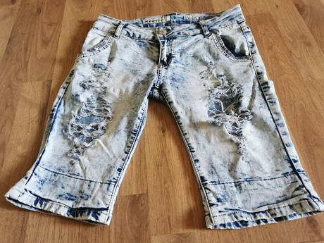 Krásne nohavice, 36