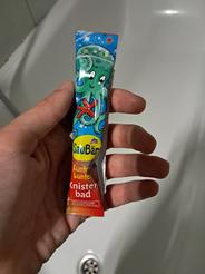 SauBär farebný praskajúci kúpeľ, 15 g