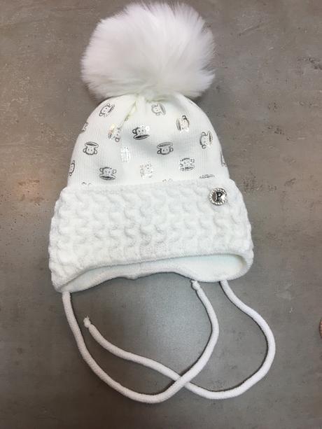 Čiapka zimná so šnúrkami, 98