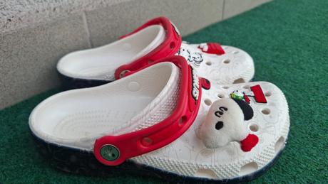 Šľapky značky crocs s motívom snoopy, veľkosť j3, crocs,34