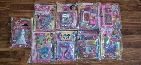 Predam destke časopisy aj s.hračkou, 