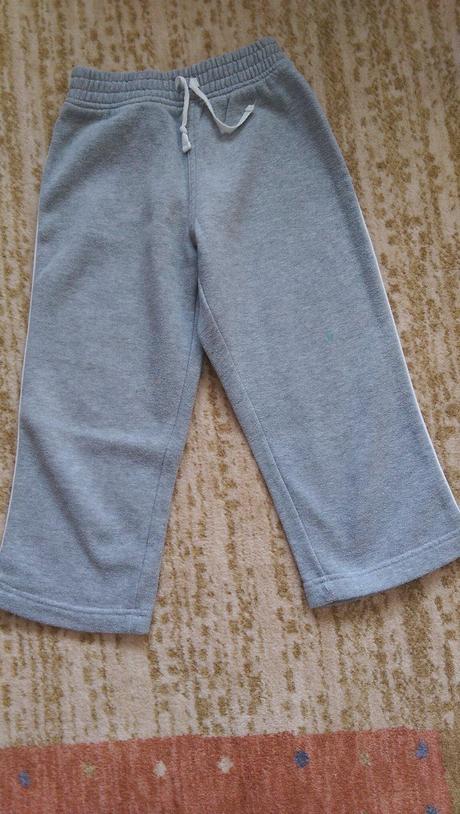 Hrubšie tepláky, f&f,110