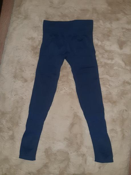 Športové legíny push-up, bershka,xs