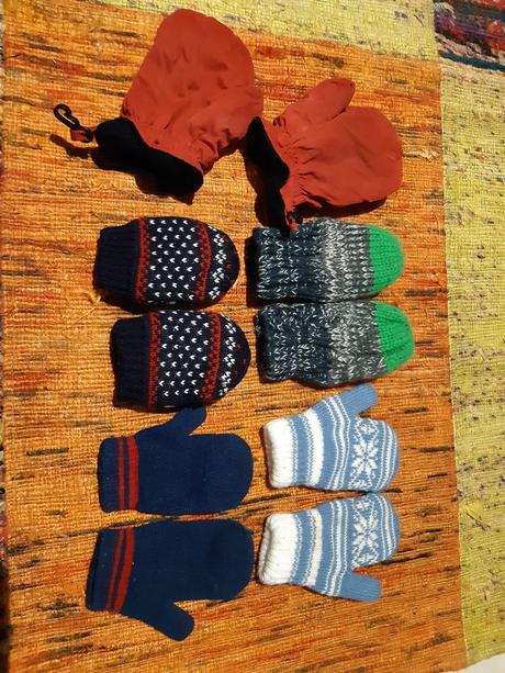 Rukavice 3x, early days,68