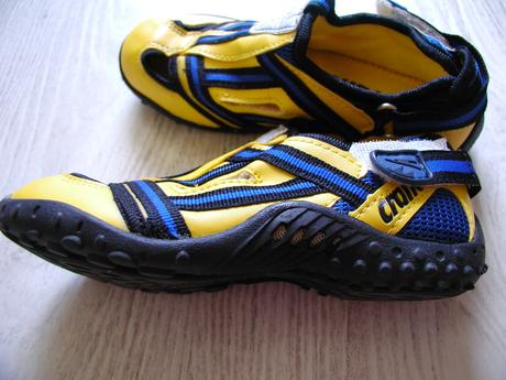 Tenisky č.28-29,pestré žlté aju do vody, 28
