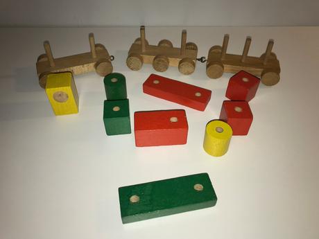Drevený vláčik, 