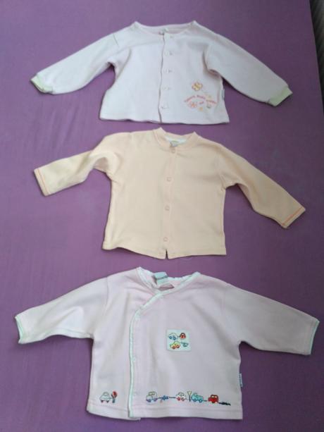 3 x tenký svetrík na zapínanie, 74