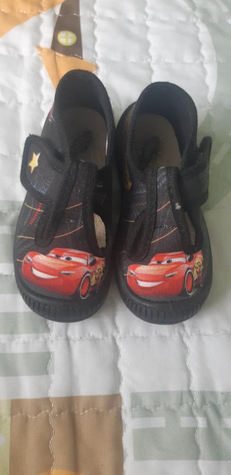 Par x obute papucky, 23