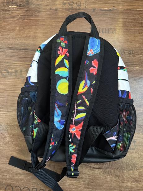 Farebný ruksak nike, nike