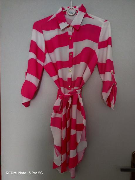 Predĺžená blúzka s opaskom, 38