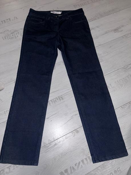 Jeansy, 36
