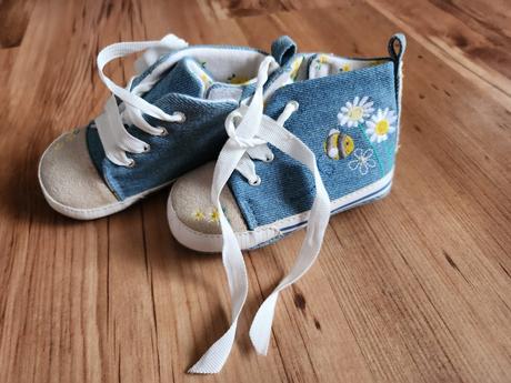 Dievčenské capačky, v. 12-18 m., next, nové, next,<17