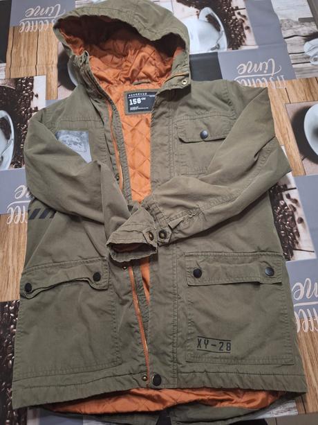 Vetrovka predlzená, reserved,158