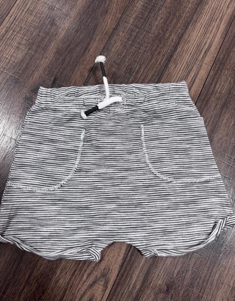 Next pruhované letné kraťasy 6 9 mes, next,74