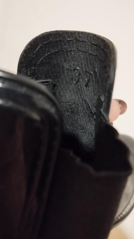 Gumákové čižmičky, 37