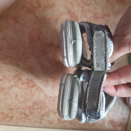 Chlapcenske sandalky, 22