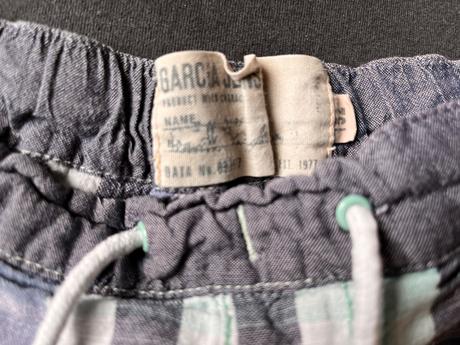 Lagké kárované kratasy, 152