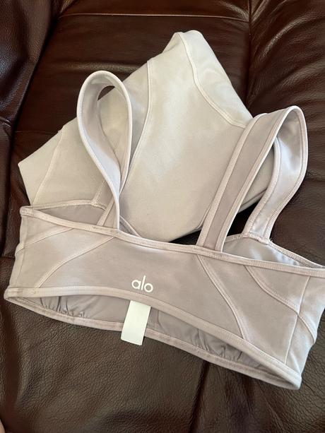 Set alo, xs