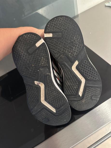 Adidas tenisky, adidas,40