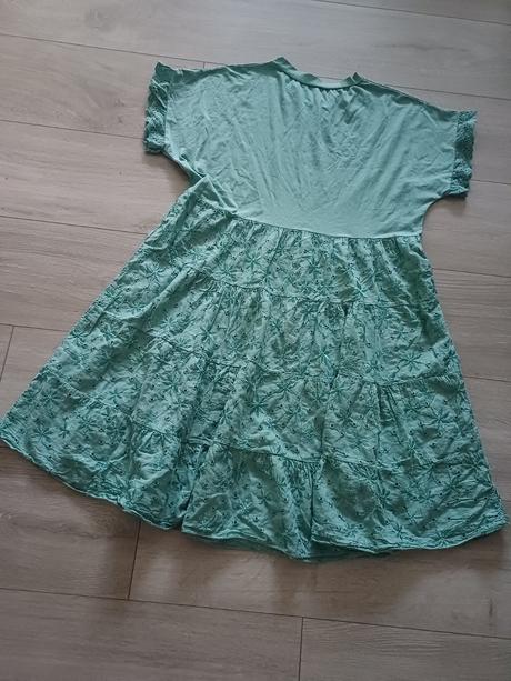 Madeirové šaty l, l