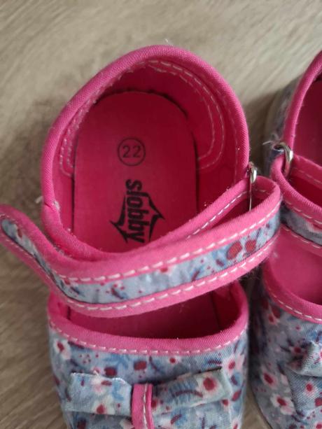 Sandálky papučky, 22