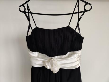 Spoločenské šaty, 38