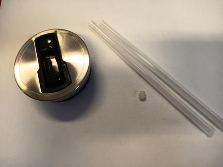 Nová nerezova termoflasa so slamkou 500 ml, 