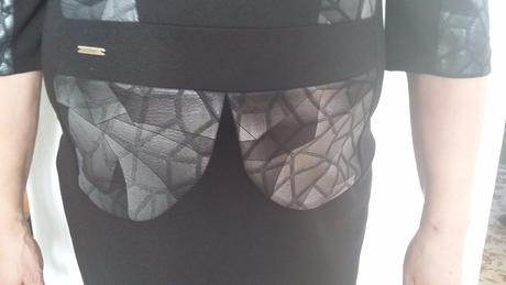 Krasne spolocenske saty, 46