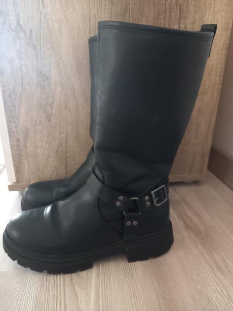 Dievčenské kožené čižmy, baťa,34