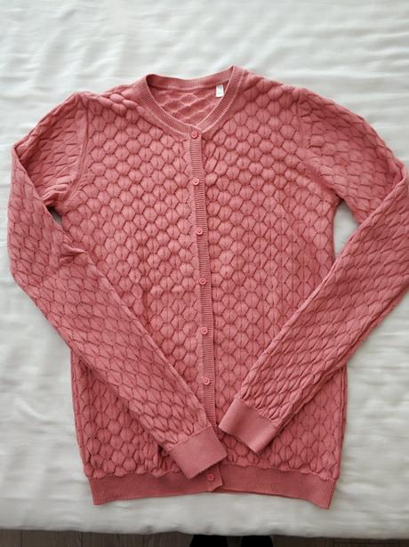 25ša_vzorovany svetrik, c&a,s