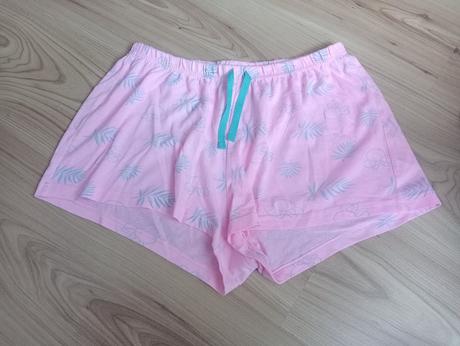 Šortky, disney,158