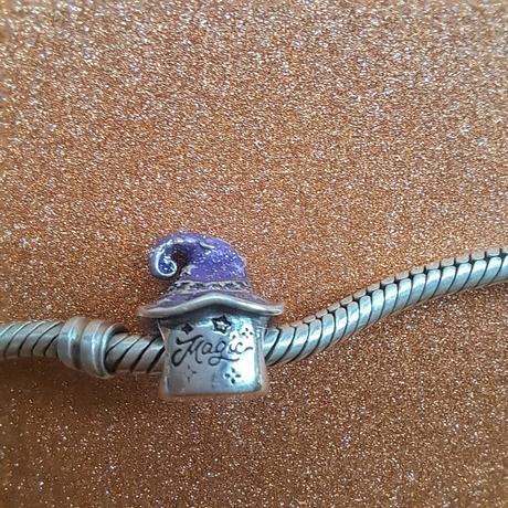 Prívesok kúzelný domček,