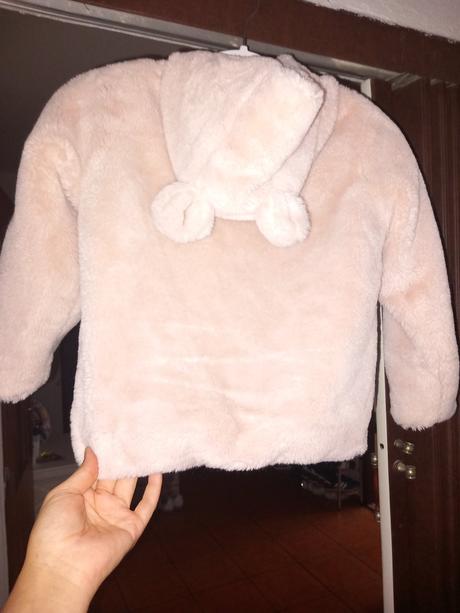 Bledoruzova hunata bunda 122, 122