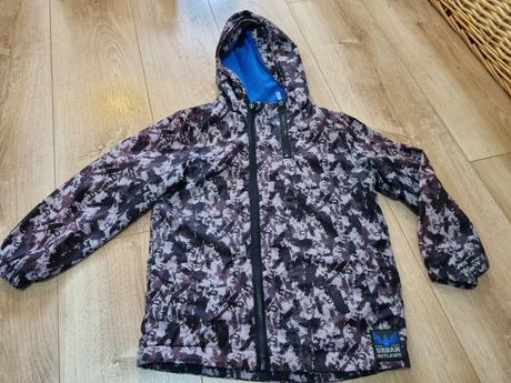 Prechodna bunda, 122