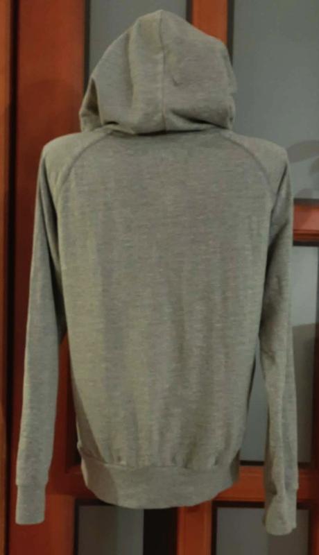 Predám sivú mikinu peacocks veľ. 14 (s), s