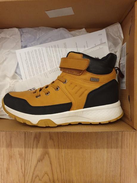 Prechodne topanky, baťa,36