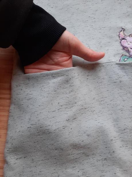 Saty z teplakoviny s dracikom, 104