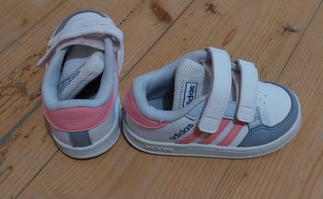 Adidas tenisky, adidas,22