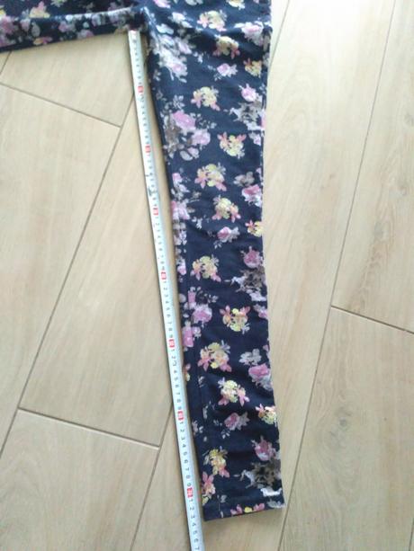 Kvietkové legíny na štýl úzkych gatí, xs