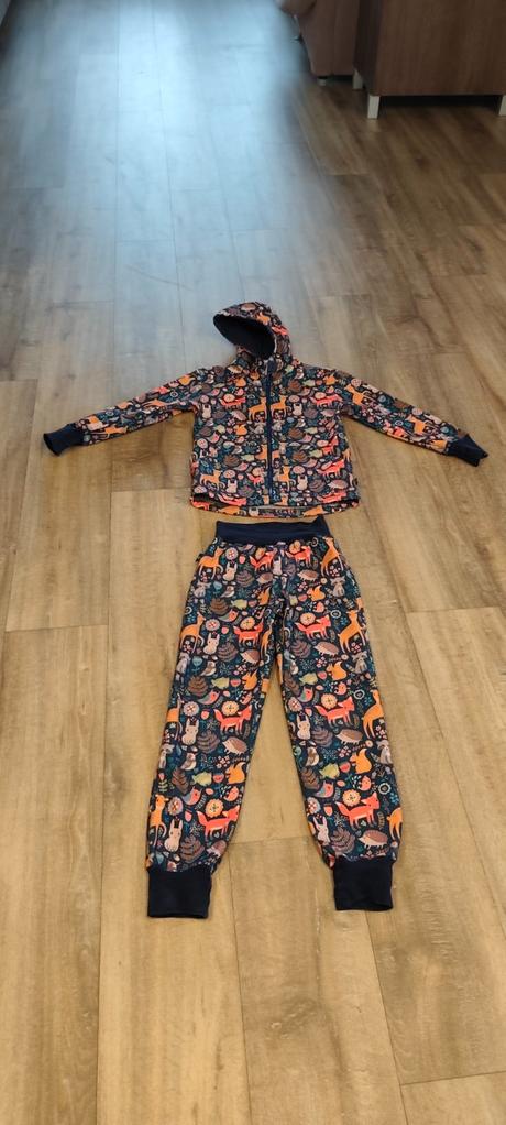 Softshellová súprava, 134