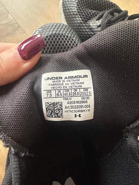 Tenisky under armour 40,5, under armour,40