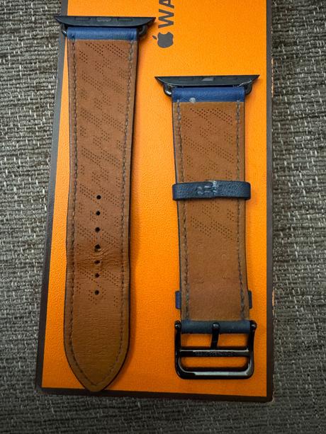 Hermès kožený naramok na apple watch, 