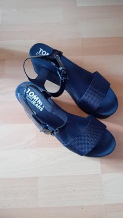 Sandále, tommy hilfiger,40