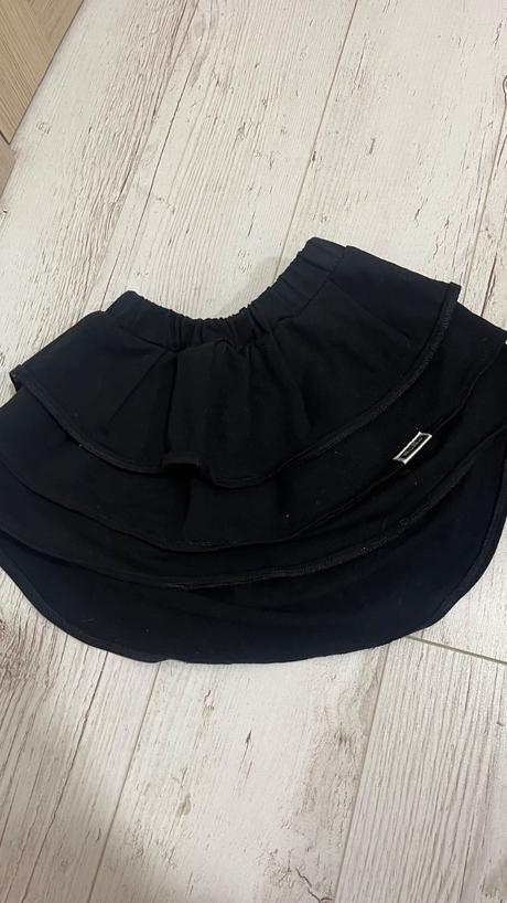 Sukna a leginy 104, 104