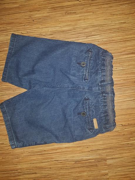 Šortky riflove, zara,104