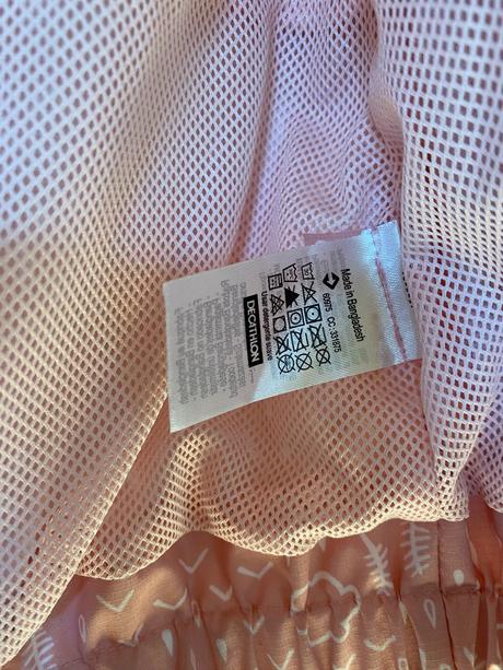 Nepremokava turisticka bunda 98, decathlon,98