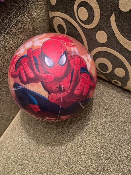 Lopta spiderman,