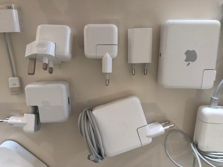 Apple adaptéry, apple