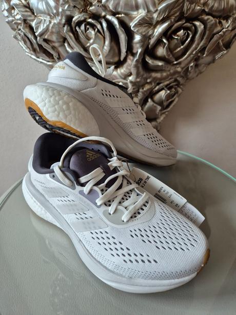 Adidas tenisky, adidas,37