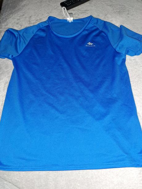 Športové tričko_ chkt2, decathlon,140